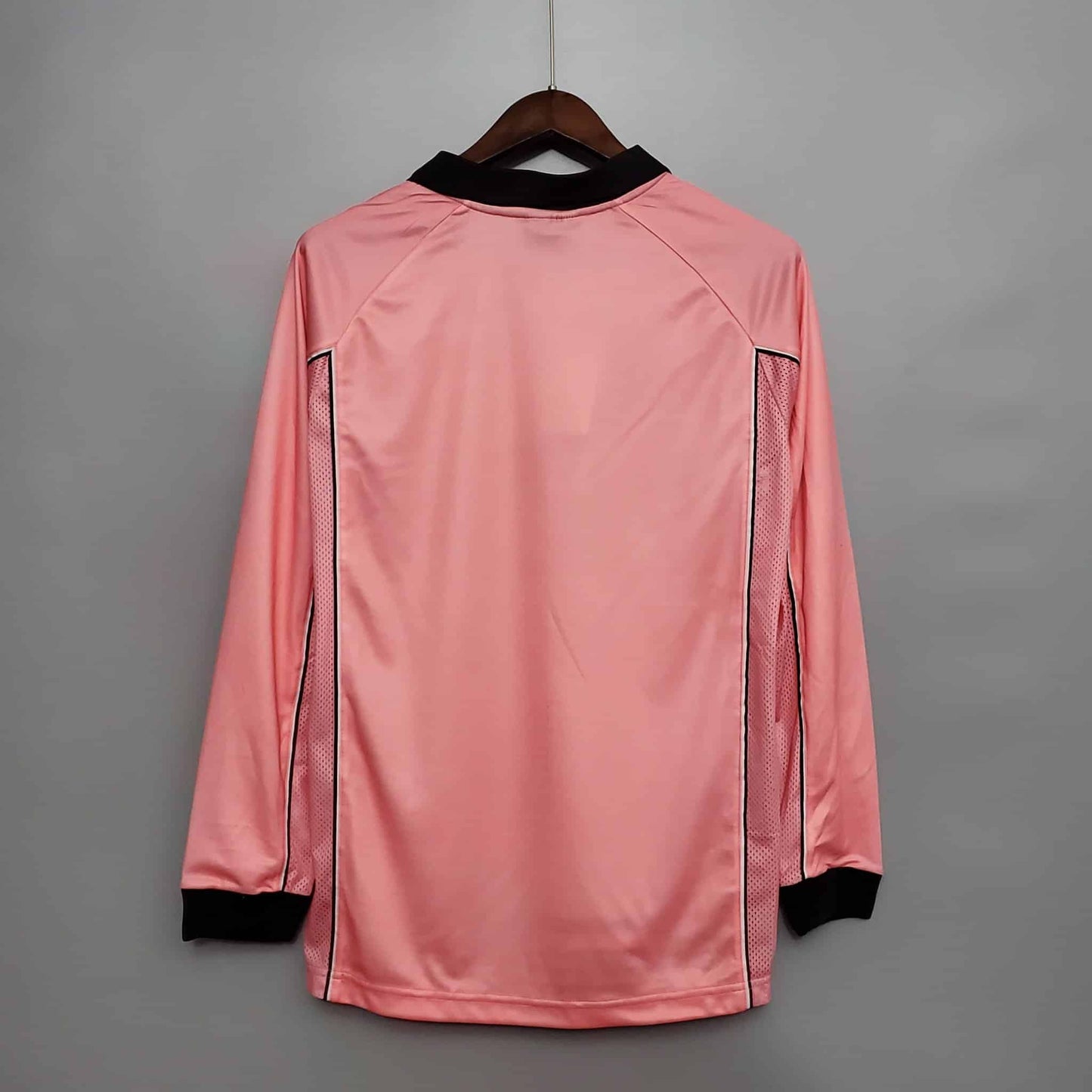 Juventus 1997/98 Away kit