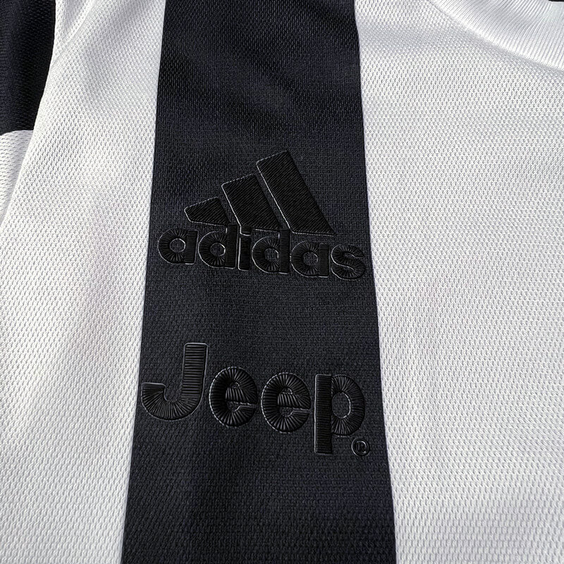 Juventus 120th Anniversary Edition Kit