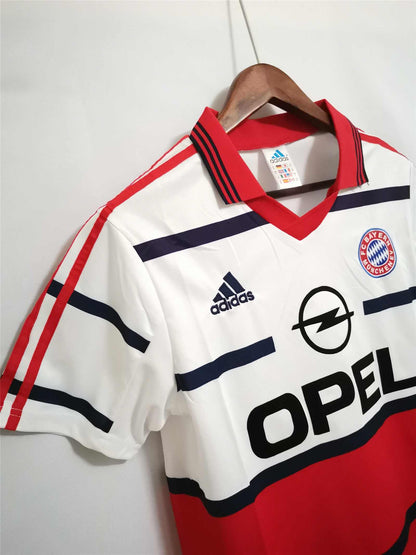 Bayern Munich 1998/1999 Away Kit