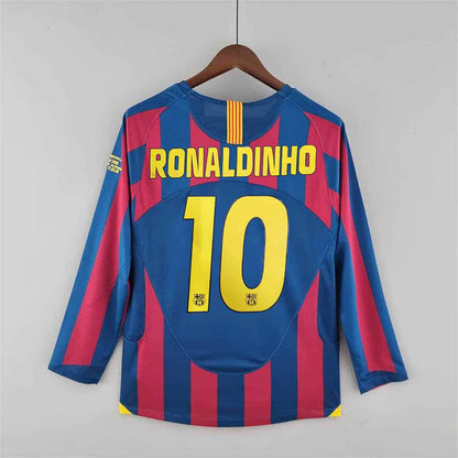 Barcelona 2005/2006 Home Kit