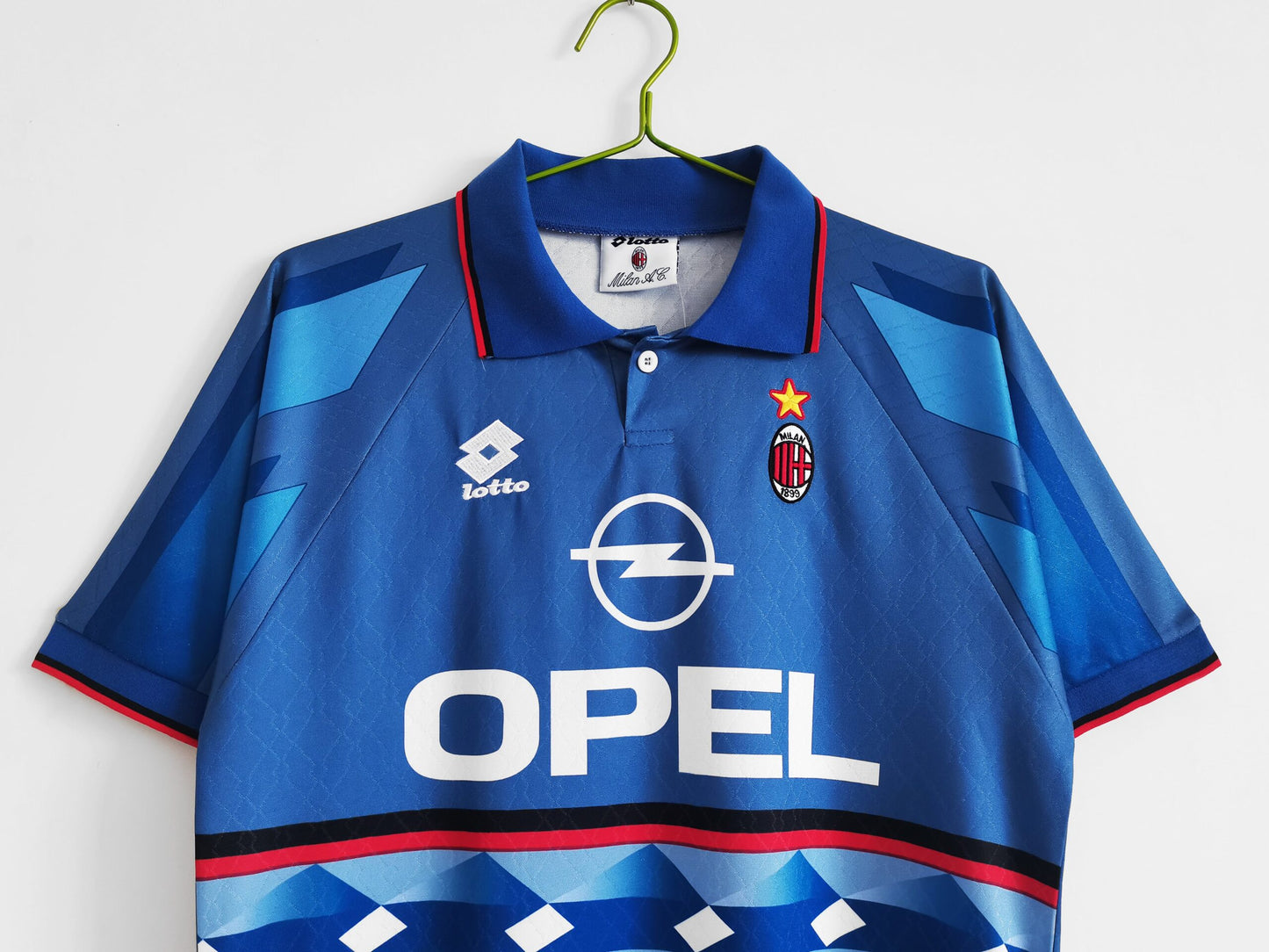 AC Milan 1995/96 4th Kit