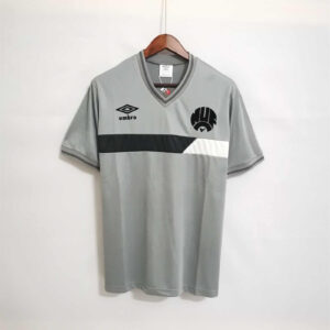 Newcastle Utd 1986 Away Kit