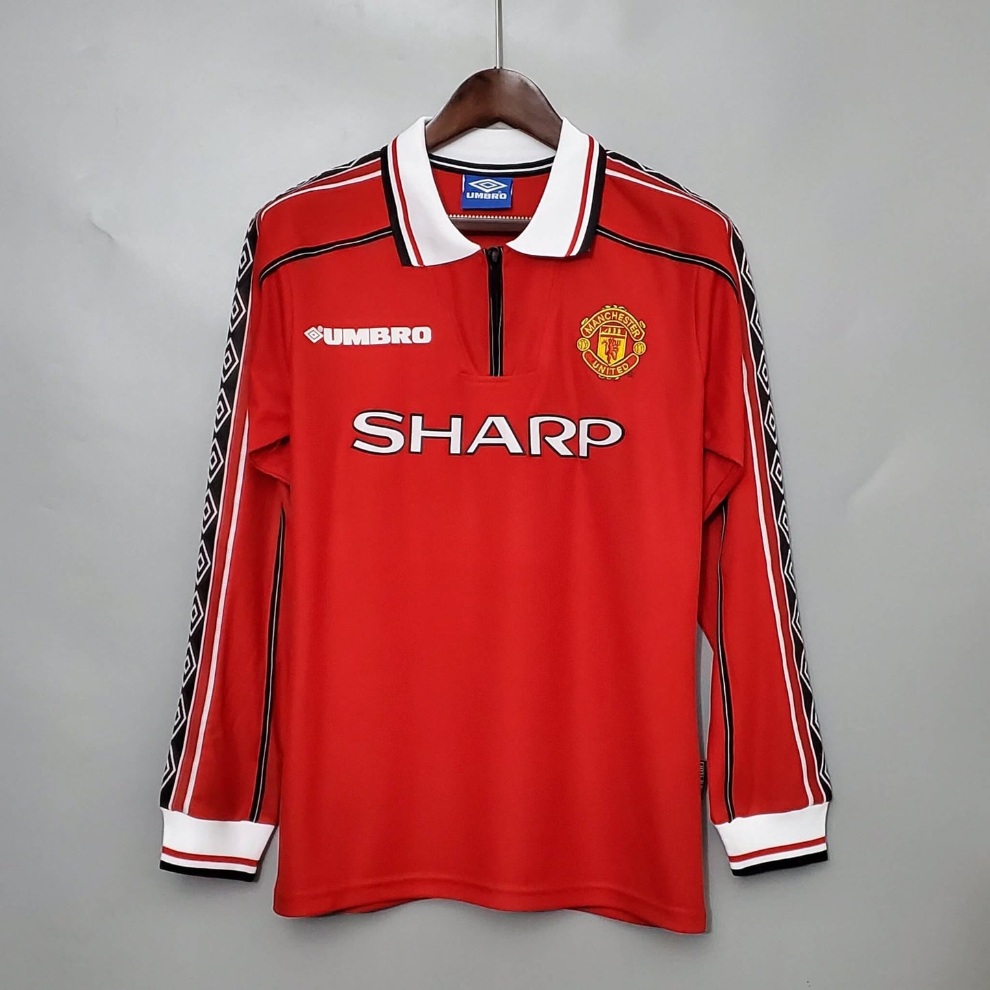 MANU 1998/2000 Home Kit