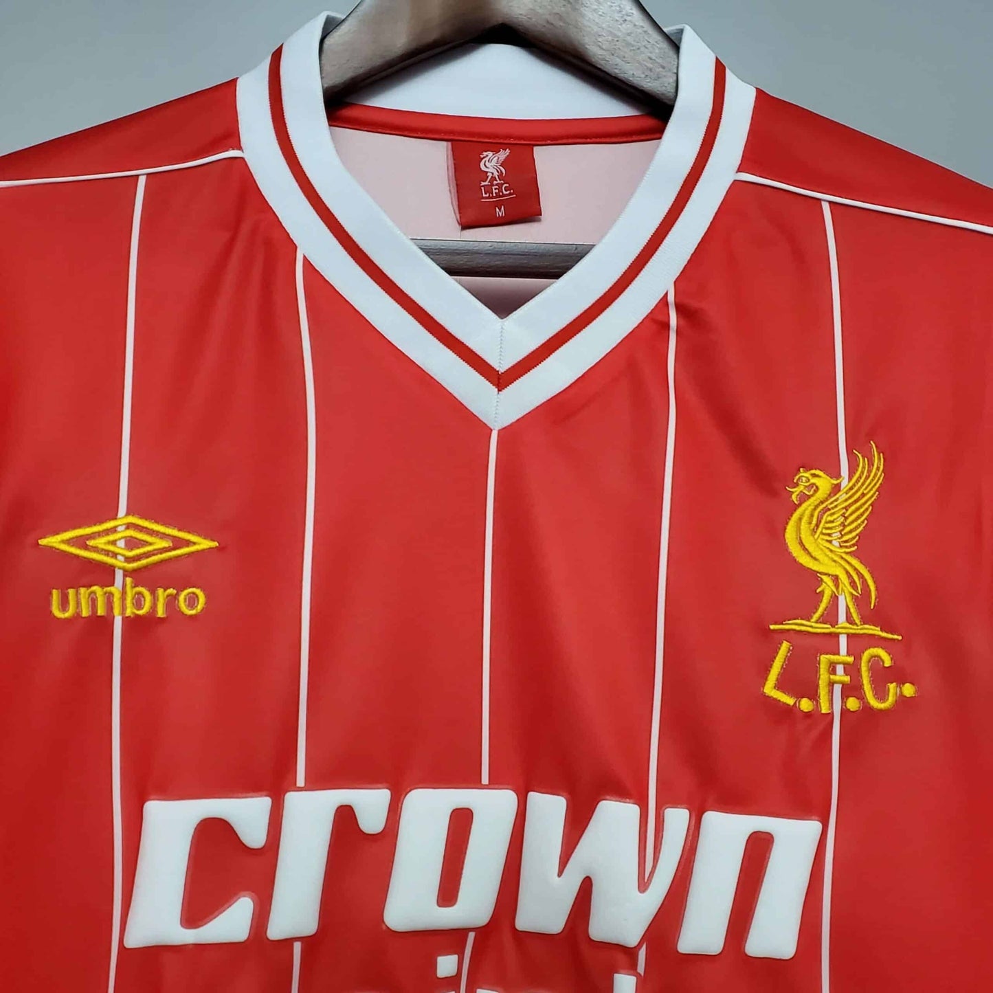 LiverpooI 1983/1984 Home Kit