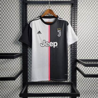 Juventus 2019/2020 Home kit