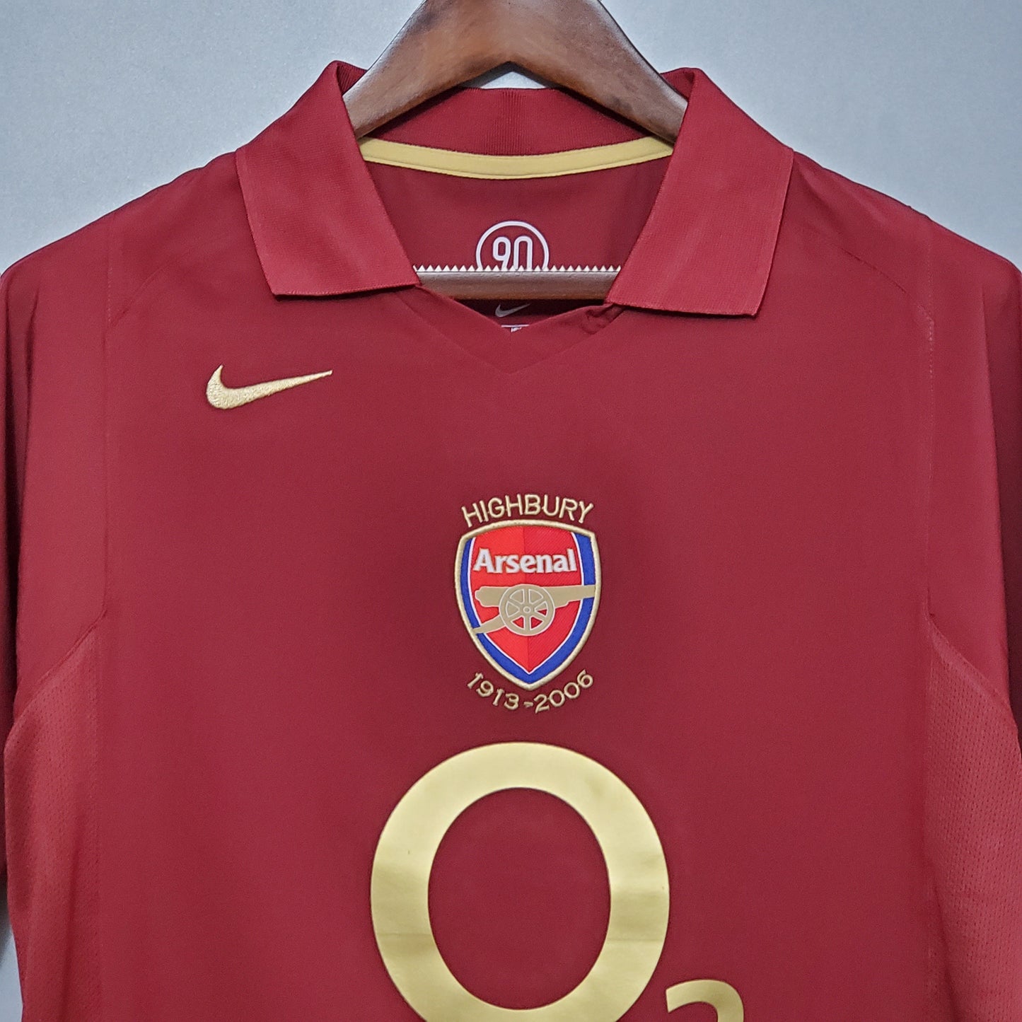 Arsenal 2005/2006 Home Kit