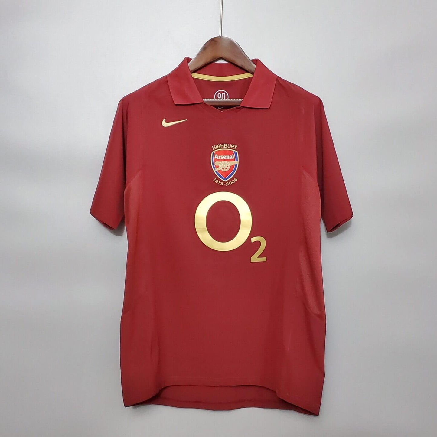 Arsenal 2005/2006 Home Kit