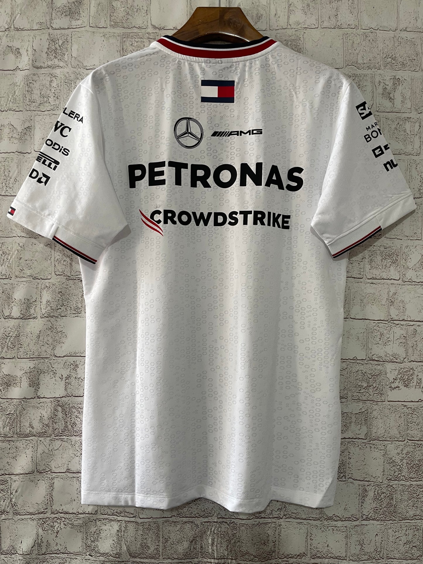 Mercedes-AMG Petronas F1 2024 Team T-Shirt - White