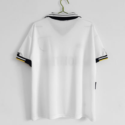 Tottenham Hotspur 1994/1995 home Kit