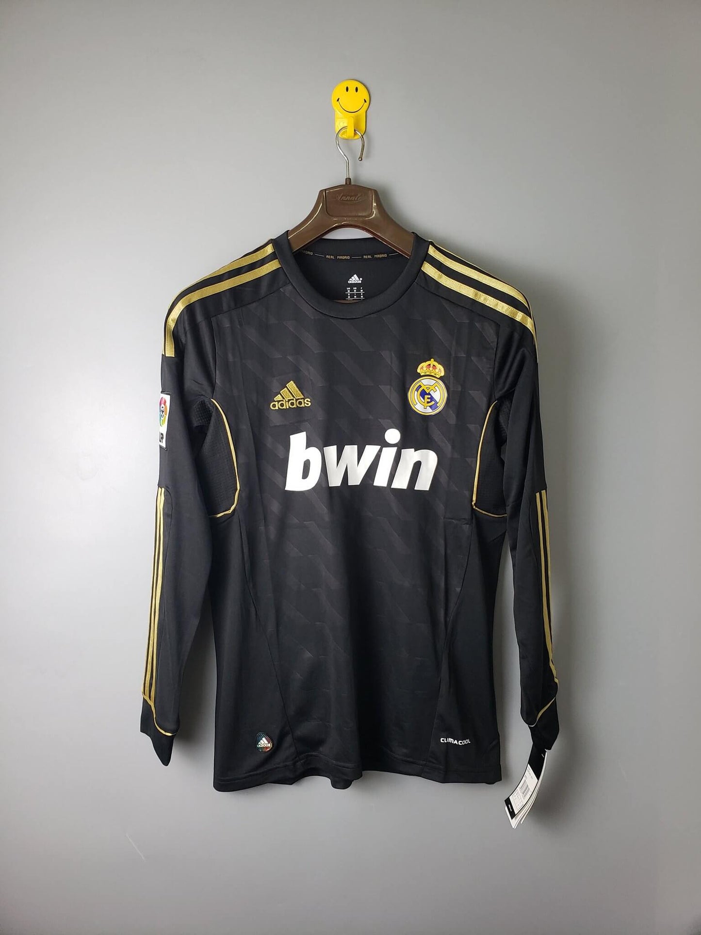 Real Madrid 2011/2012 Away Kit