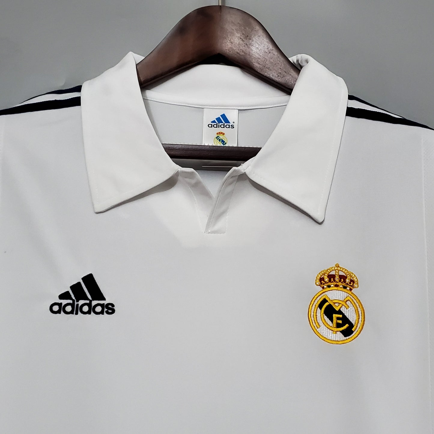 Real Madrid 2001/2002 Home Kit