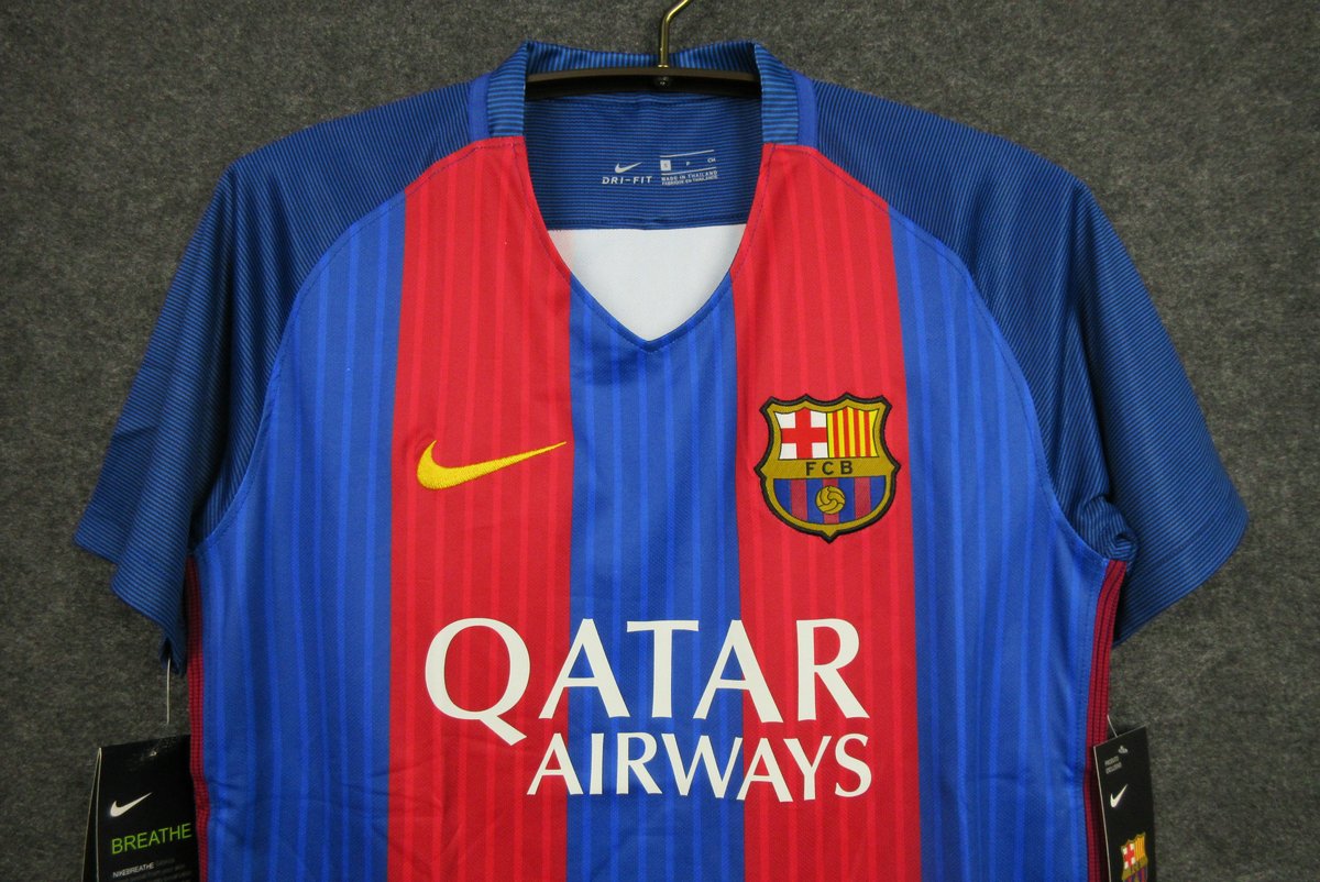 Barcelona 2016/2017 Home Kit