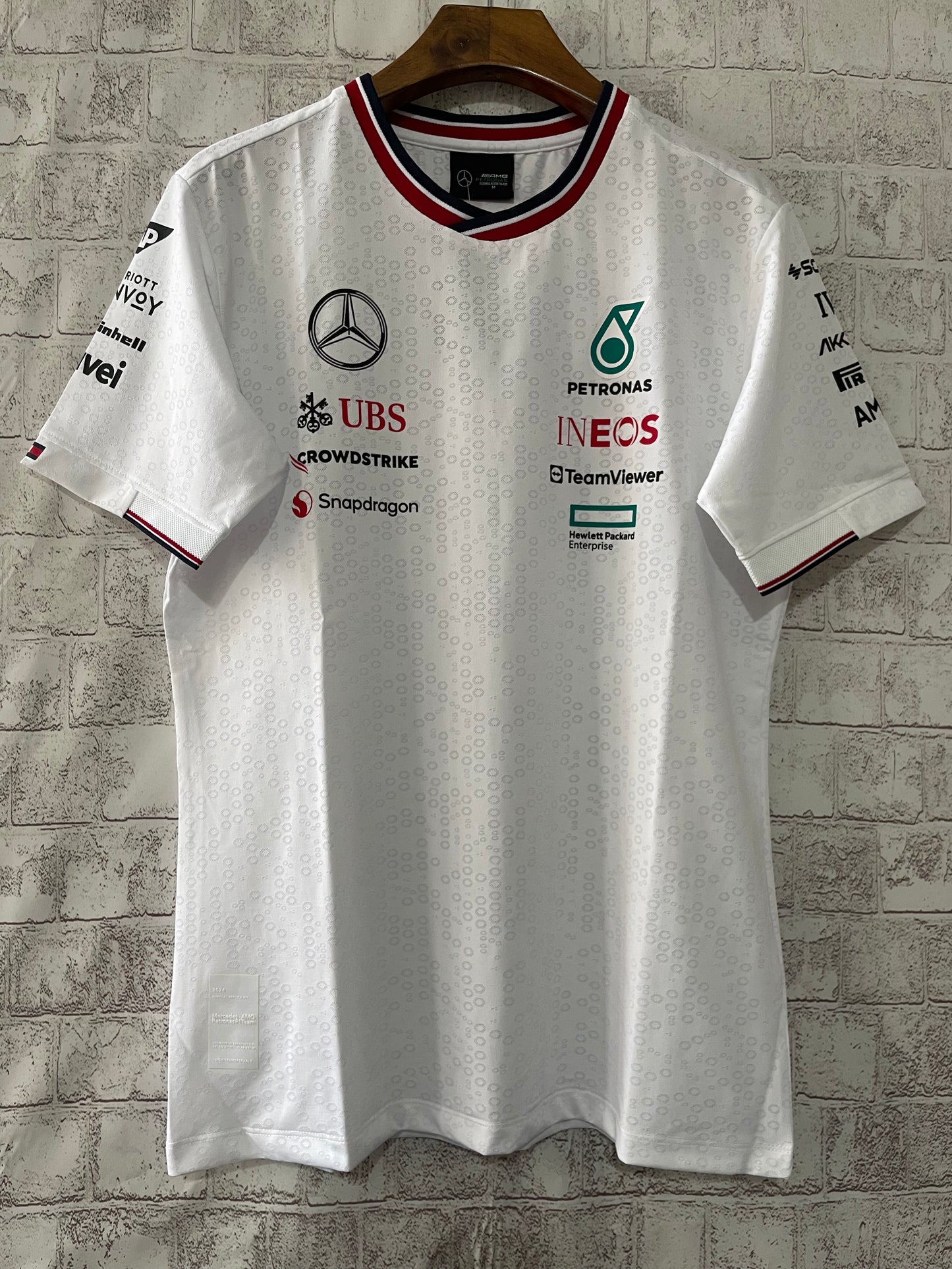 Mercedes-AMG Petronas F1 2024 Team T-Shirt - White