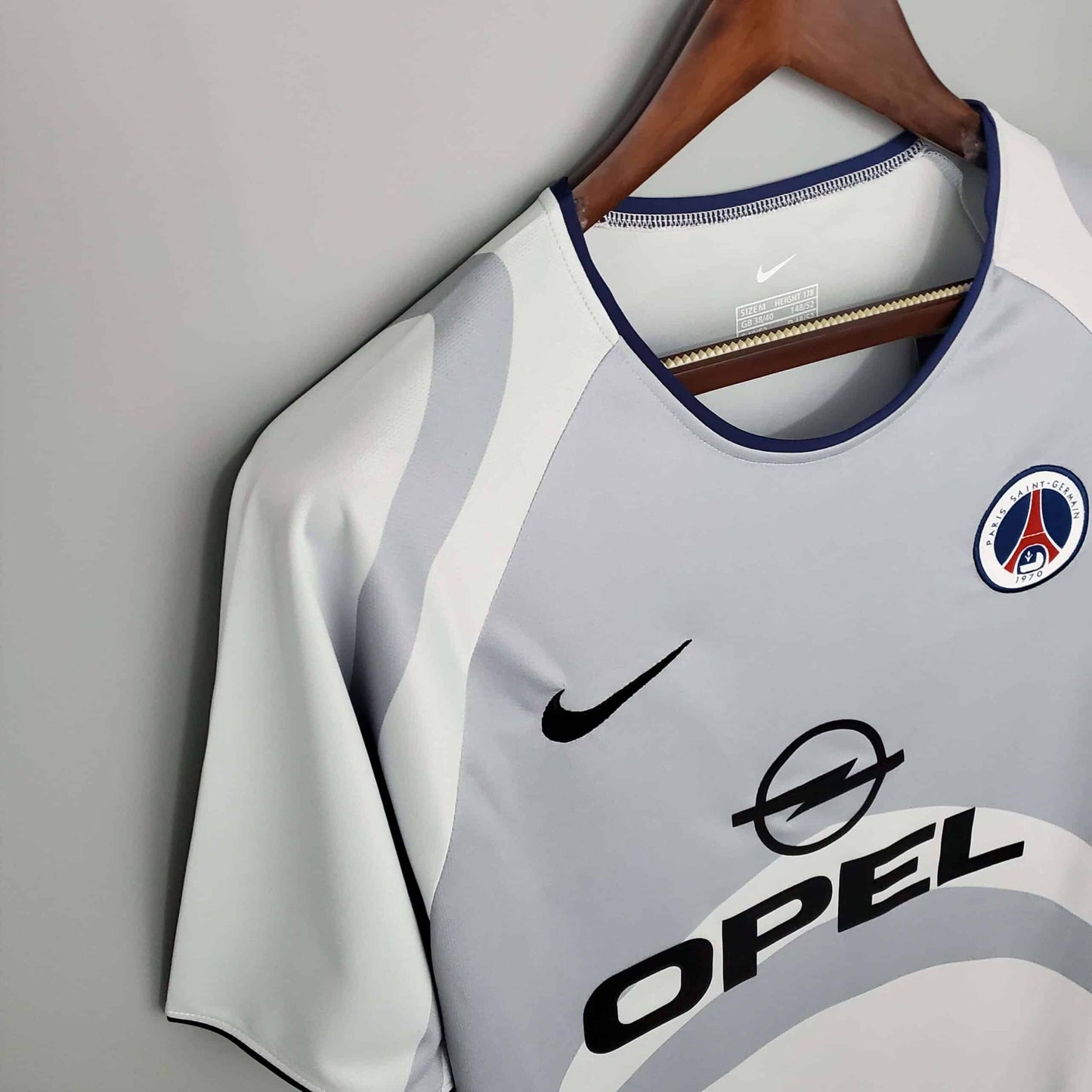 PSG  2001/02 Away Kit