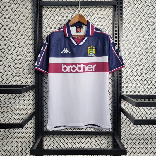 Man City 1997/1998 away Kit