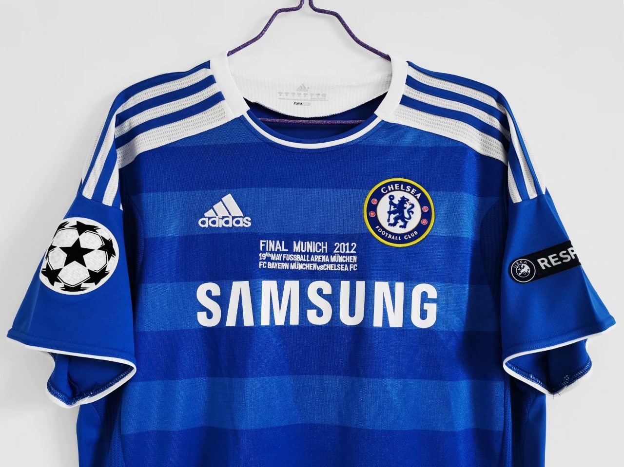 Chelsea 2011/2012 Home Kit