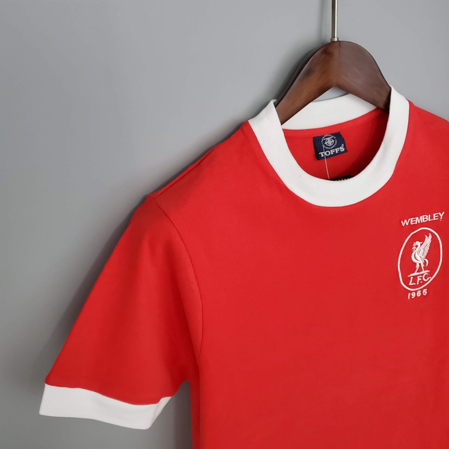 LiverpooI 1965 Home Kit