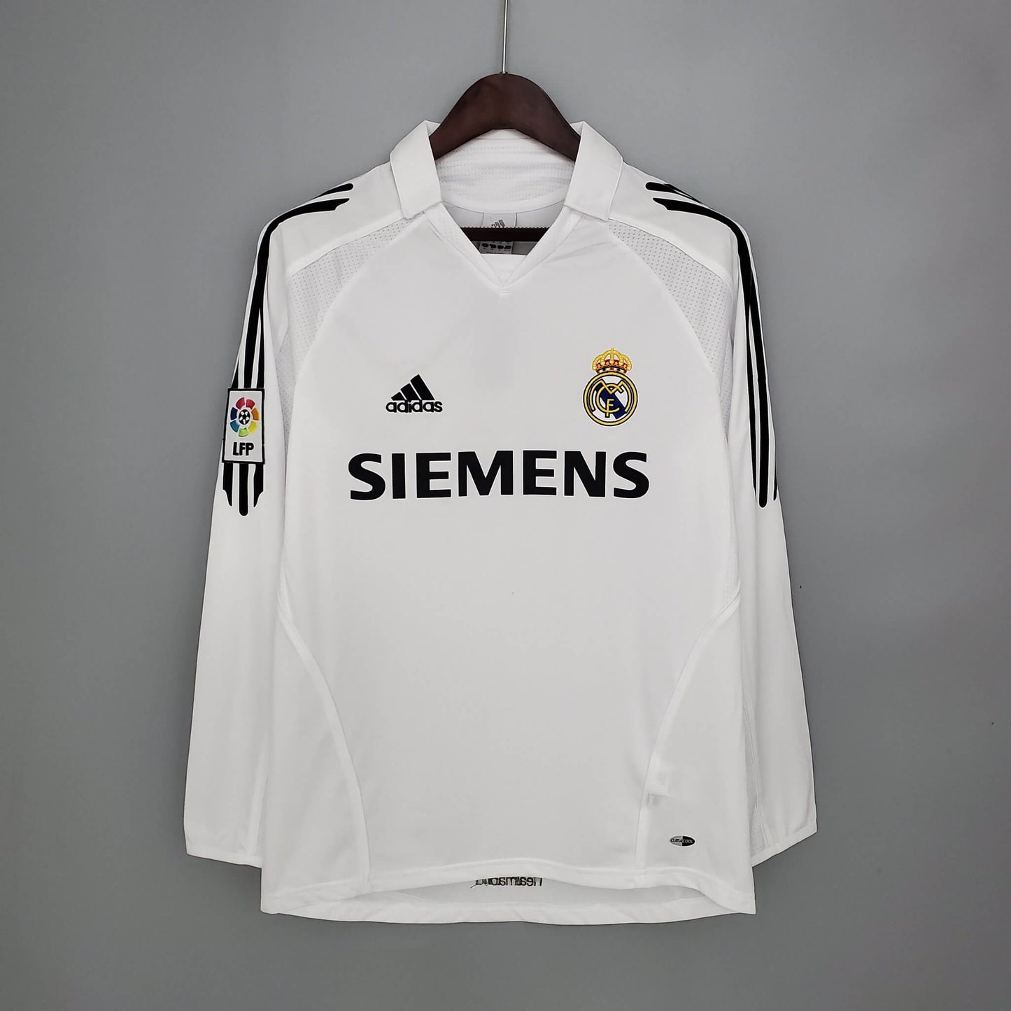 Real Madrid 2005/2006 Home Kit