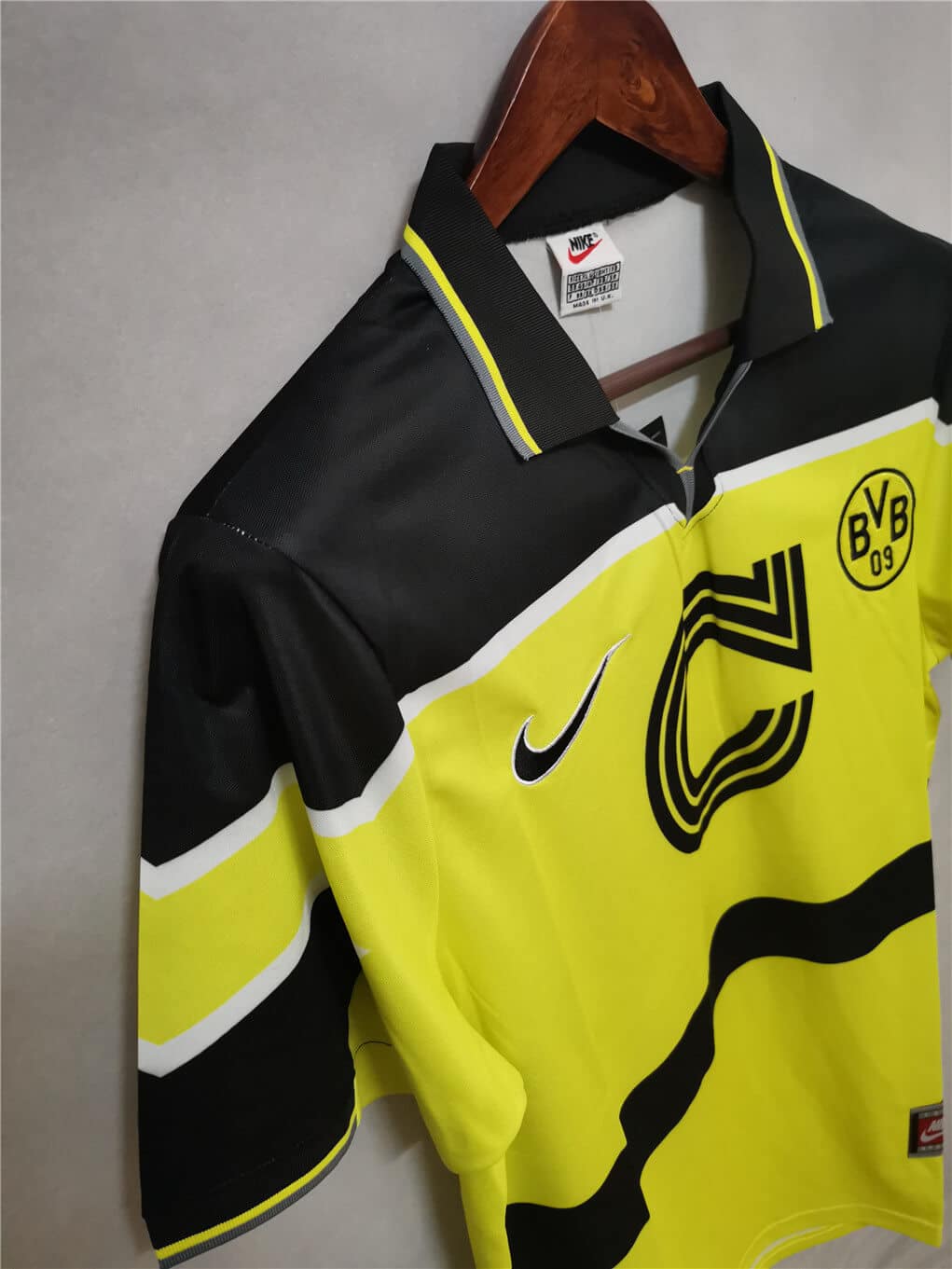 Borussia Dortmund 1996/1997 Third Shirt