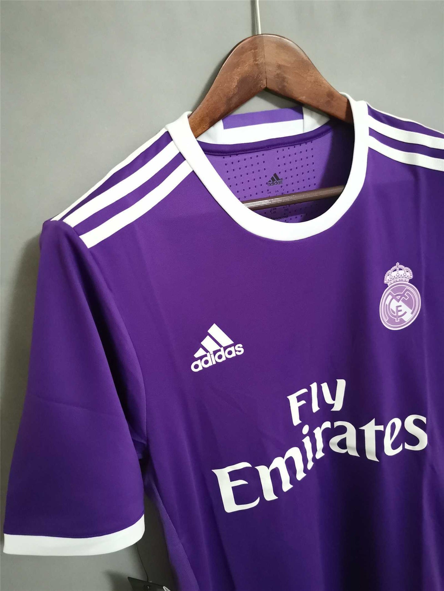 Real Madrid 2016/2017 Purple Kit