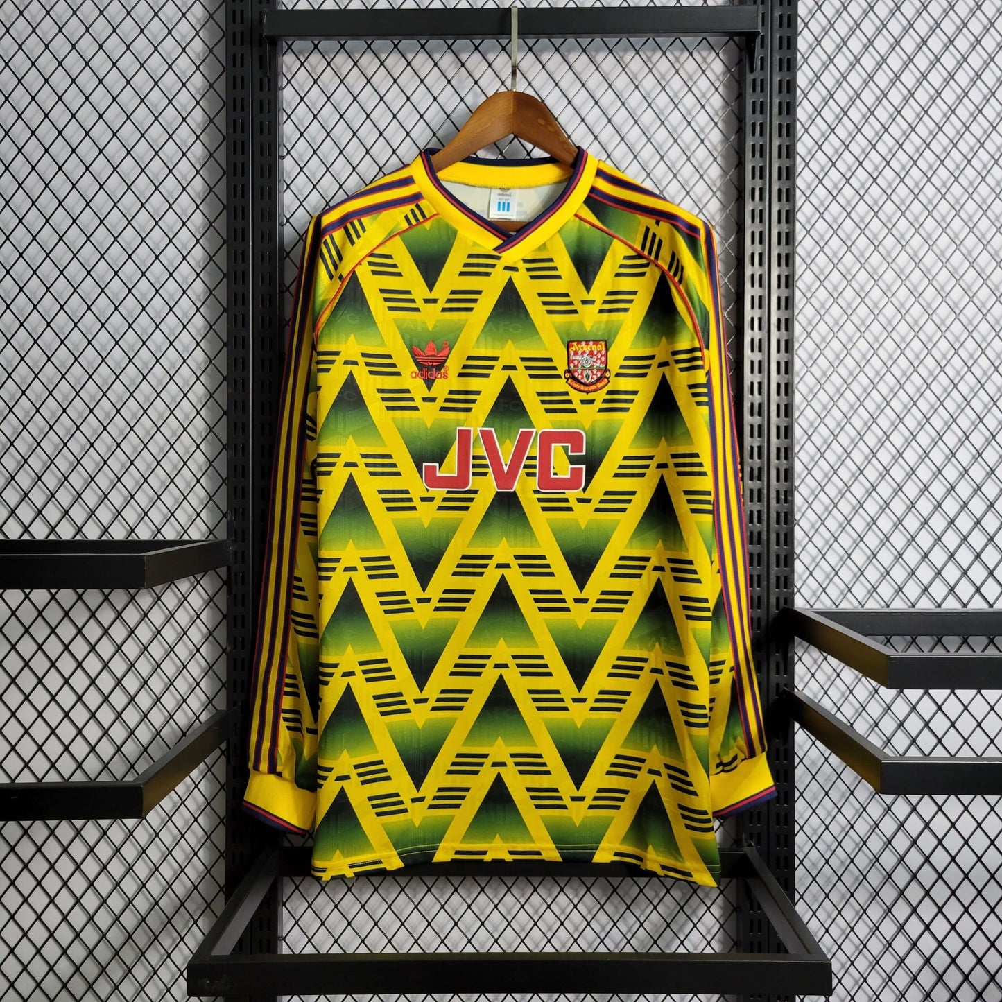 Arsenal Bruised Banana 1991/1993 Away Kit