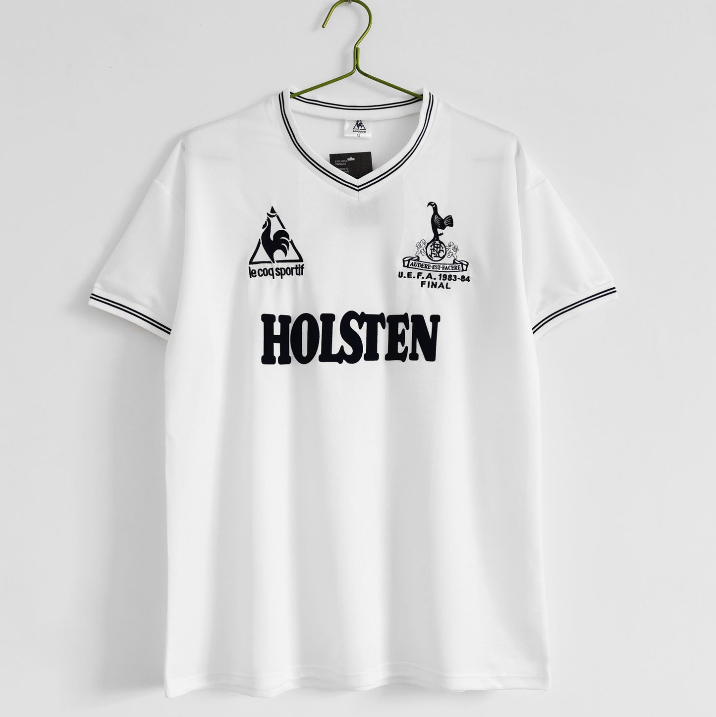 Tottenham Hotspur 1983/1984 home Kit